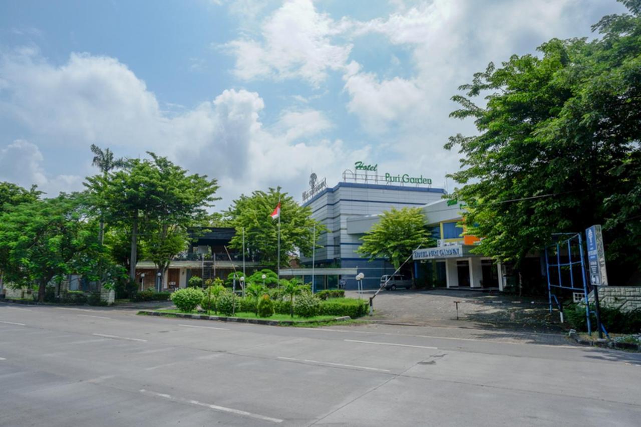 Hotel New Puri Garden Bandara Semarang Exteriör bild