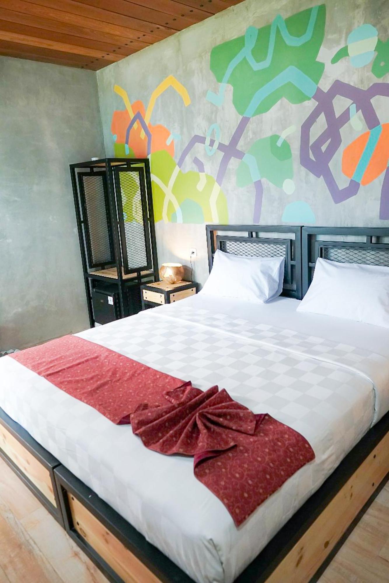 Hotel New Puri Garden Bandara Semarang Exteriör bild