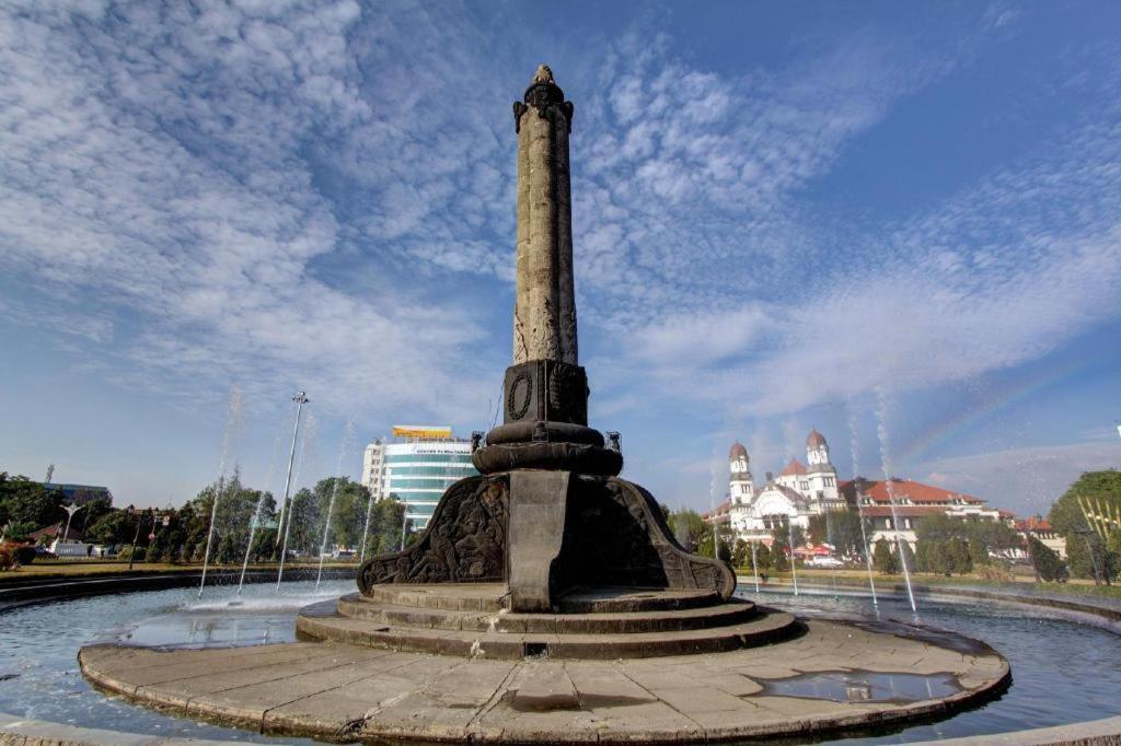 Hotel New Puri Garden Bandara Semarang Exteriör bild
